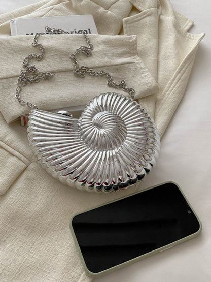 Metallic Seashell Clutch Chain Bag