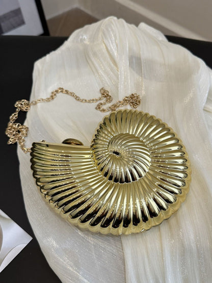 Metallic Seashell Clutch Chain Bag